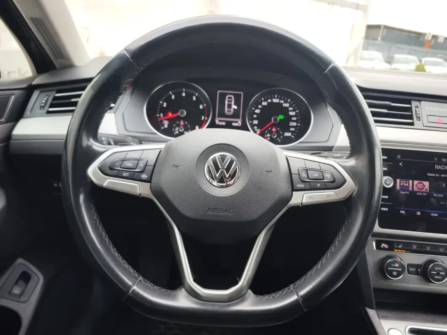 Cumpara/ Vinde online Volkswagen Passat 2020 SH, la cel mai bun pret pentru tine!