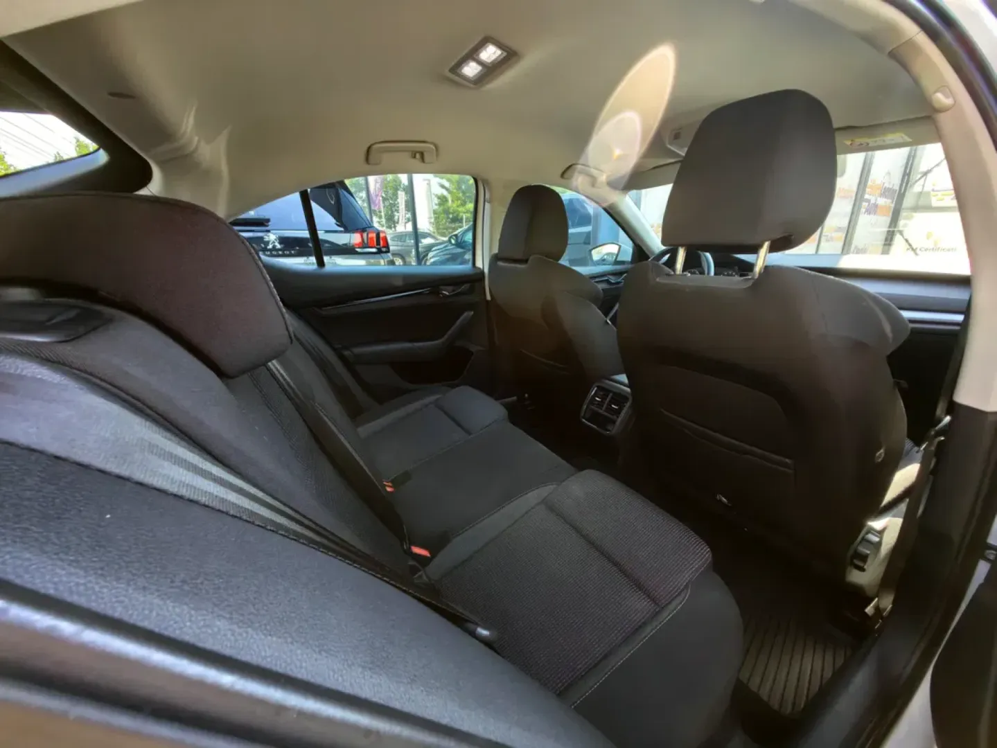 Cumpara/ Vinde online Skoda Octavia 2023 SH, la cel mai bun pret pentru tine!