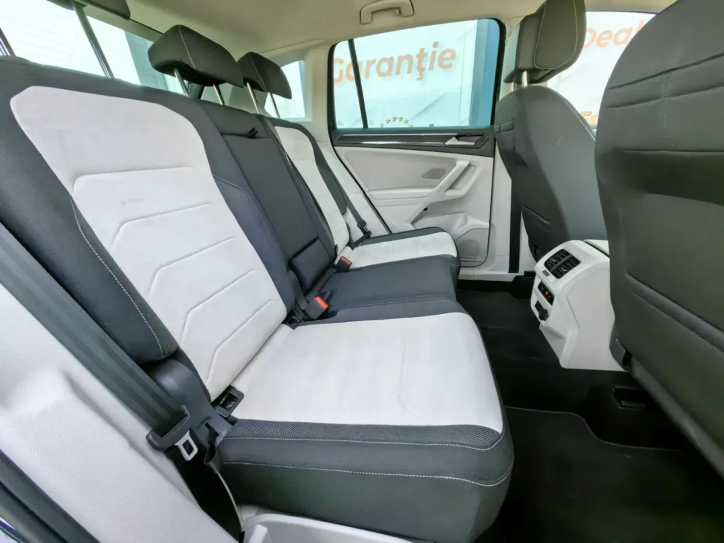 Cumpara/ Vinde online Volkswagen Tiguan 2023 SH, la cel mai bun pret pentru tine!
