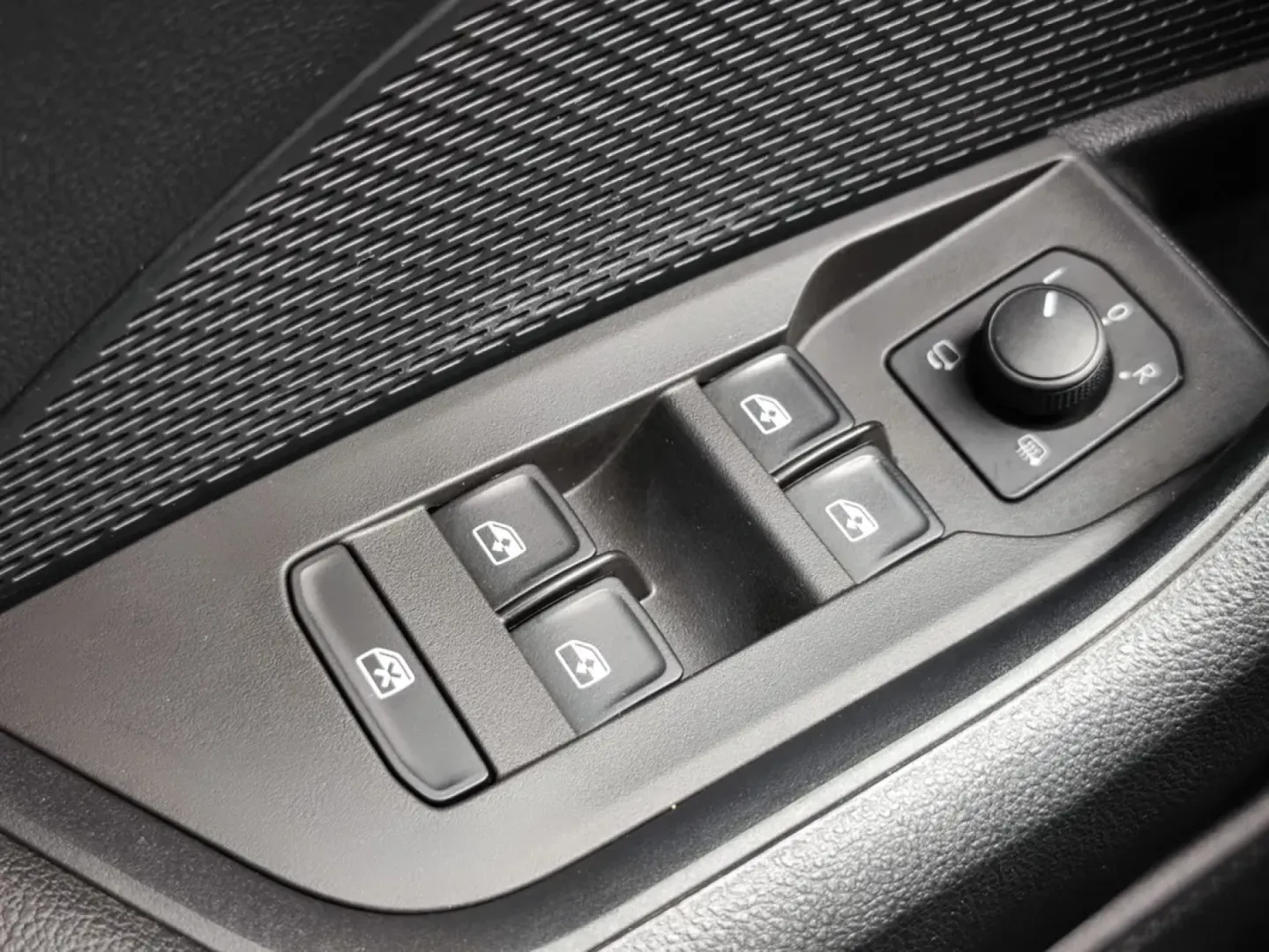 Cumpara/ Vinde online Skoda Octavia 2021 SH, la cel mai bun pret pentru tine!