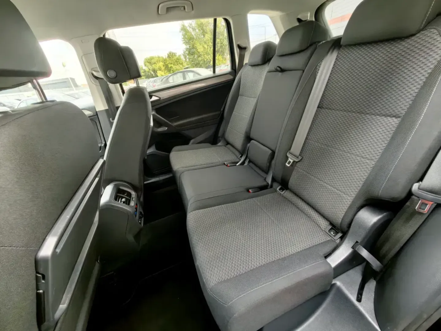 Cumpara/ Vinde online Volkswagen Tiguan 2021 SH, la cel mai bun pret pentru tine!