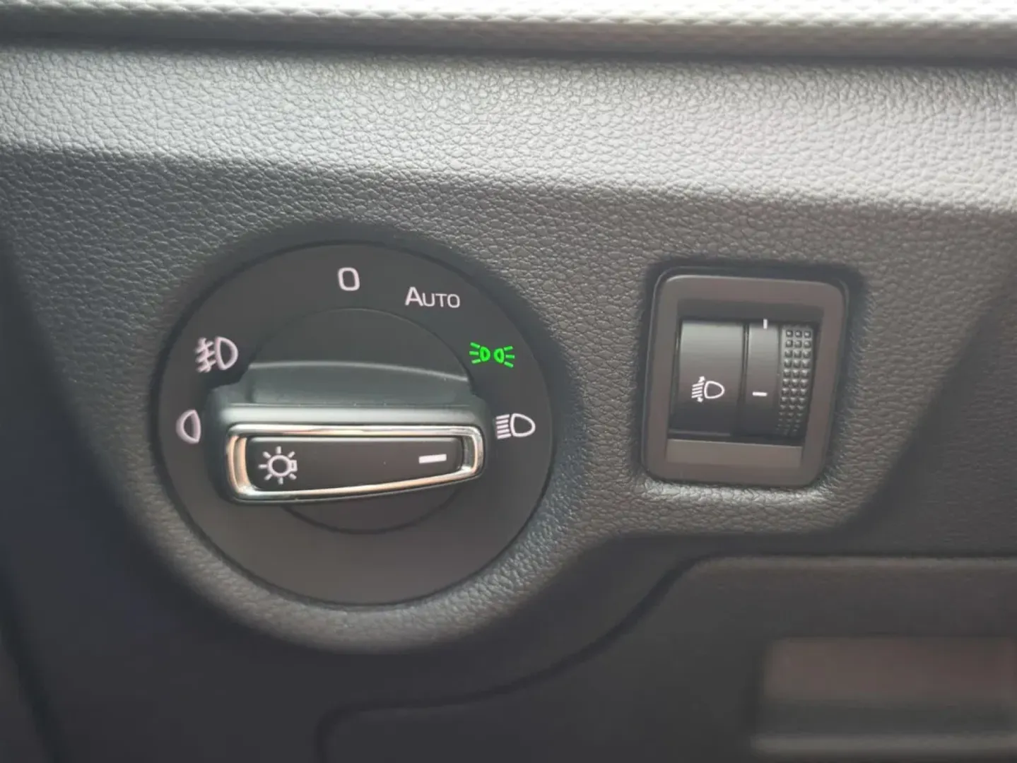 Cumpara/ Vinde online Skoda Scala 2021 SH, la cel mai bun pret pentru tine!