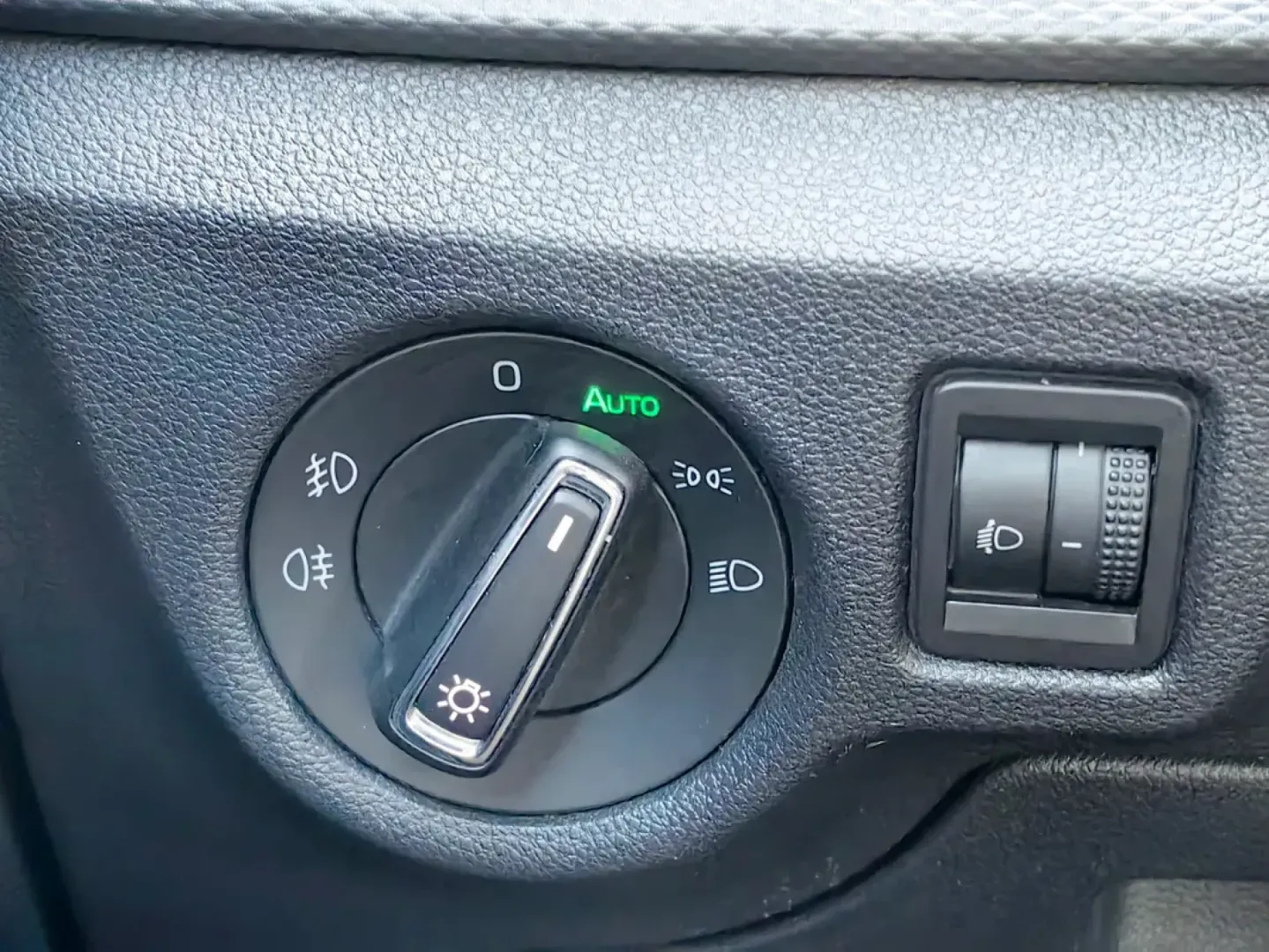 Cumpara/ Vinde online Skoda Scala 2020 SH, la cel mai bun pret pentru tine!
