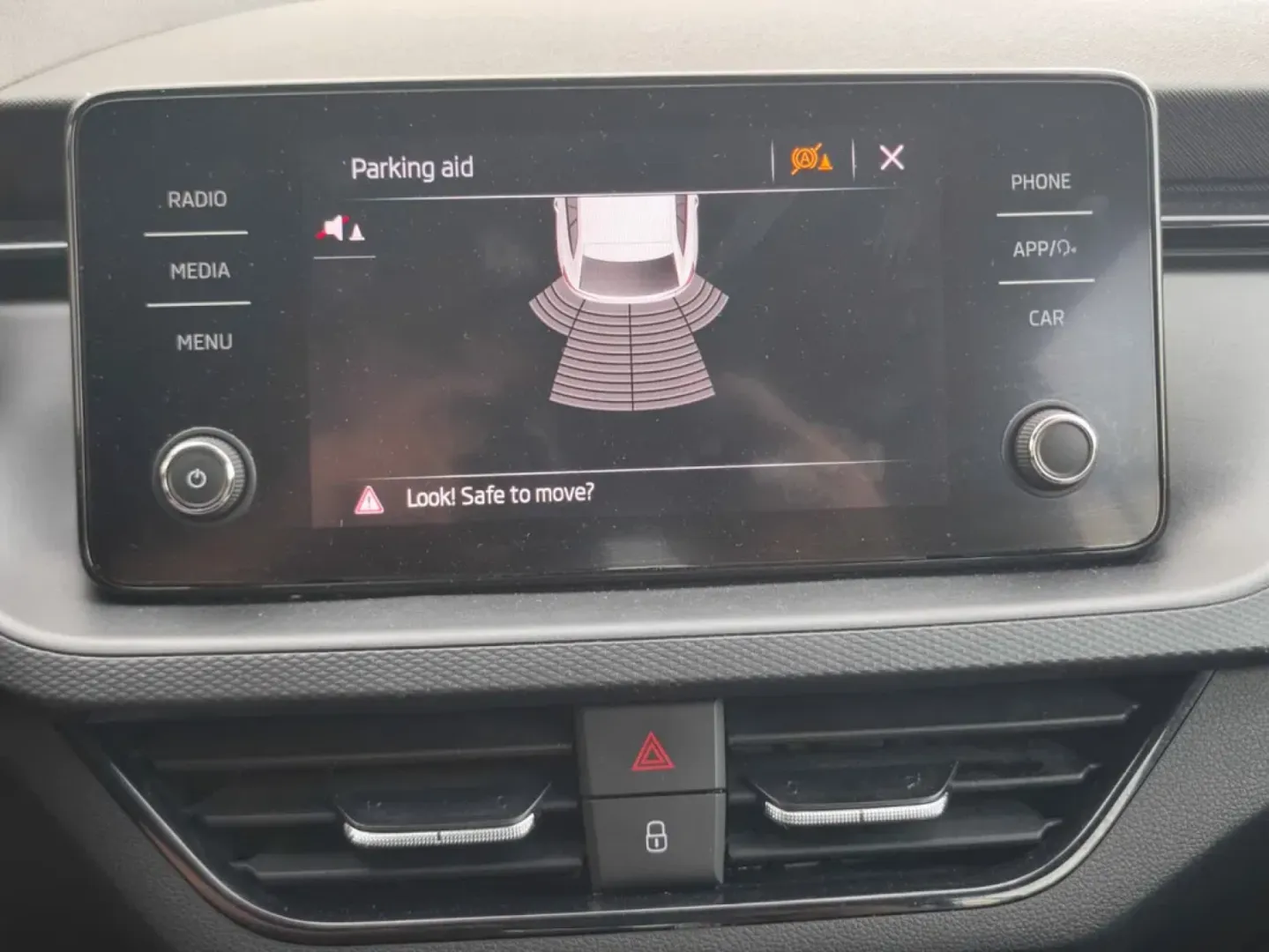 Cumpara/ Vinde online Skoda Scala 2021 SH, la cel mai bun pret pentru tine!