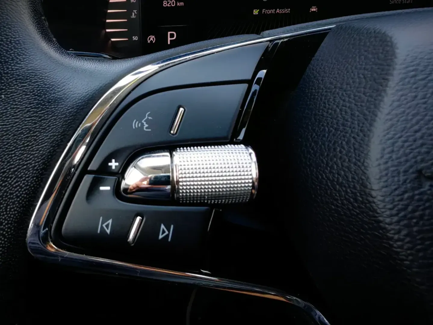 Cumpara/ Vinde online Skoda Superb 2023 SH, la cel mai bun pret pentru tine!