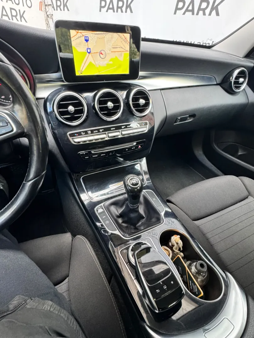 Cumpara/ Vinde online Mercedes-Benz C-Class 2014 SH, la cel mai bun pret pentru tine!