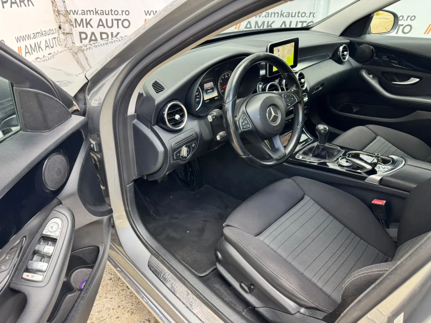 Cumpara/ Vinde online Mercedes-Benz C-Class 2014 SH, la cel mai bun pret pentru tine!
