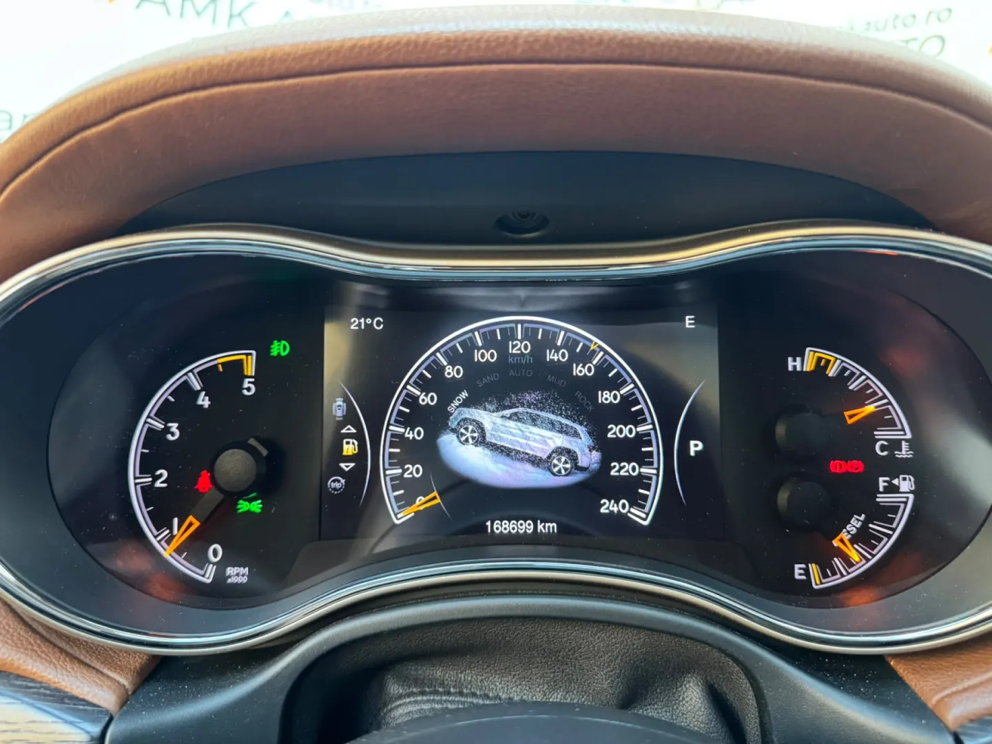 Cumpara/ Vinde online Jeep Grand Cherokee 2015 SH, la cel mai bun pret pentru tine!