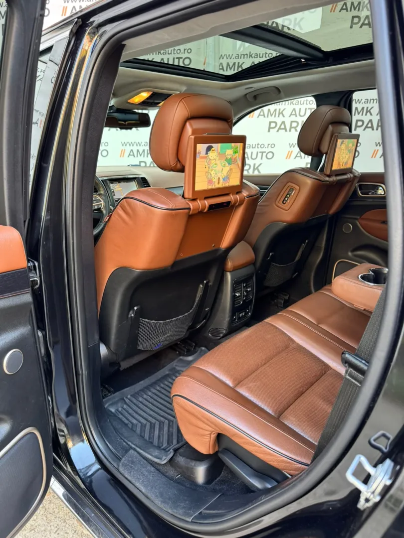 Cumpara/ Vinde online Jeep Grand Cherokee 2015 SH, la cel mai bun pret pentru tine!