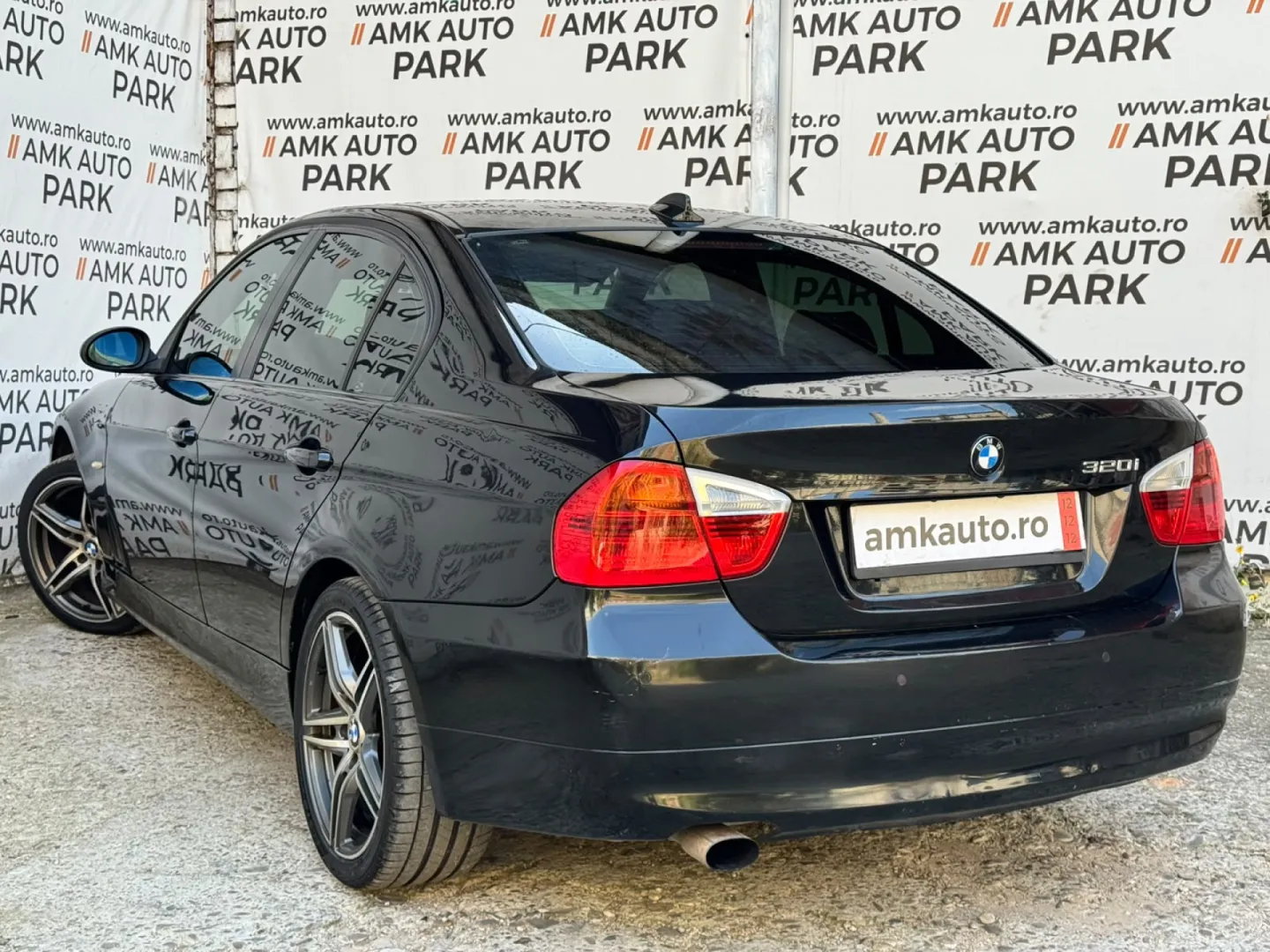 Cumpara/ Vinde online BMW 320 2006 SH, la cel mai bun pret pentru tine!