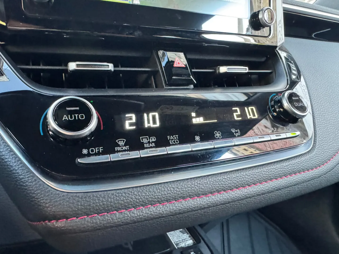 Cumpara/ Vinde online Toyota Corolla 2020 SH, la cel mai bun pret pentru tine!