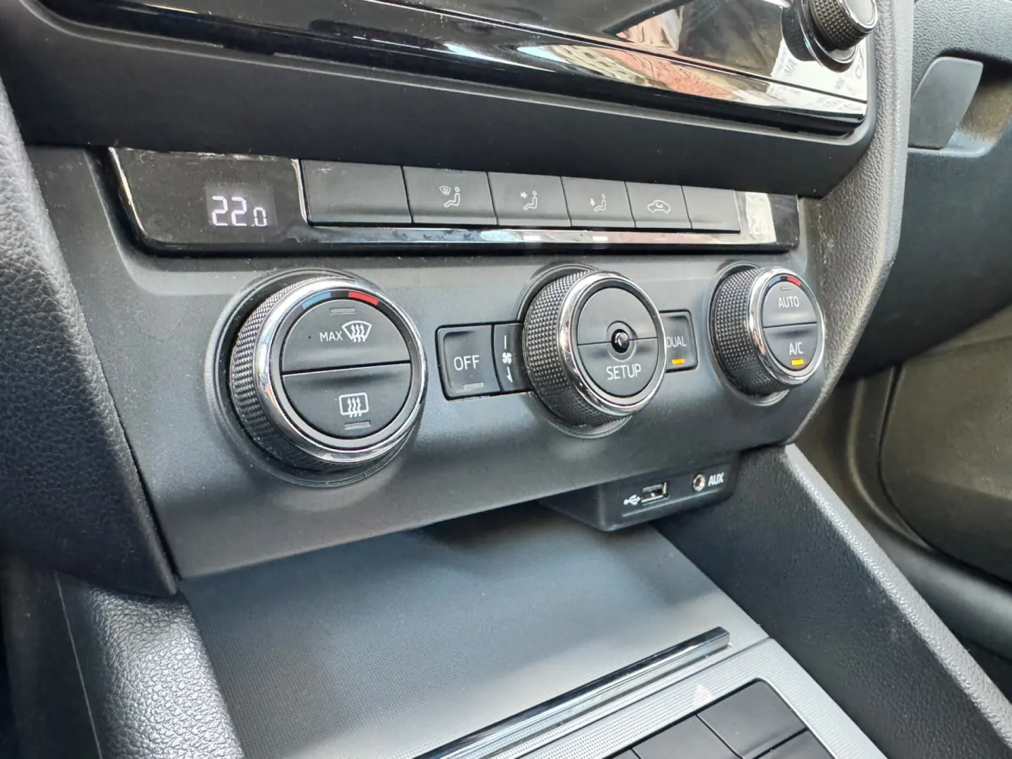 Cumpara/ Vinde online Skoda Octavia 2014 SH, la cel mai bun pret pentru tine!