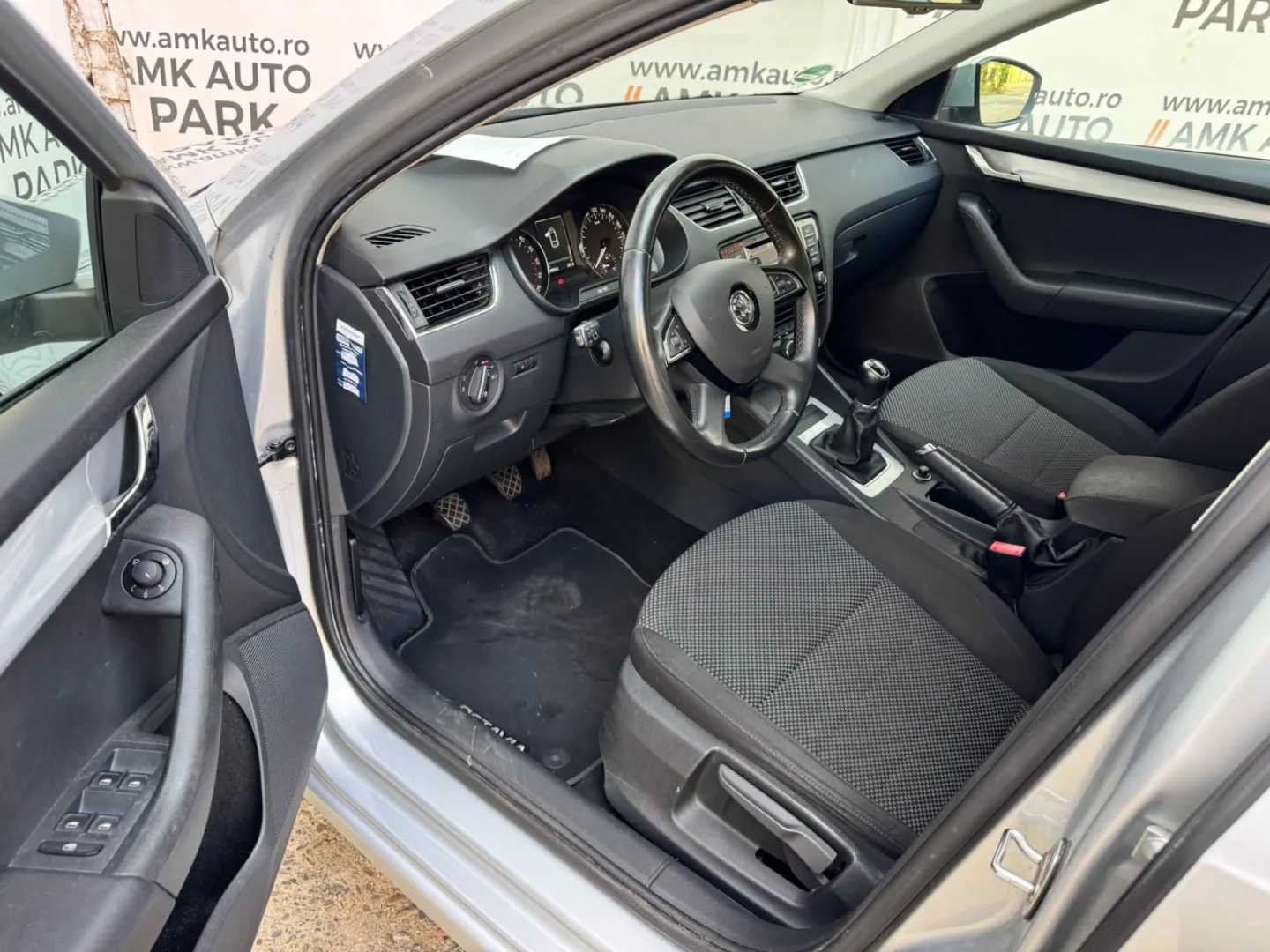 Cumpara/ Vinde online Skoda Octavia 2014 SH, la cel mai bun pret pentru tine!