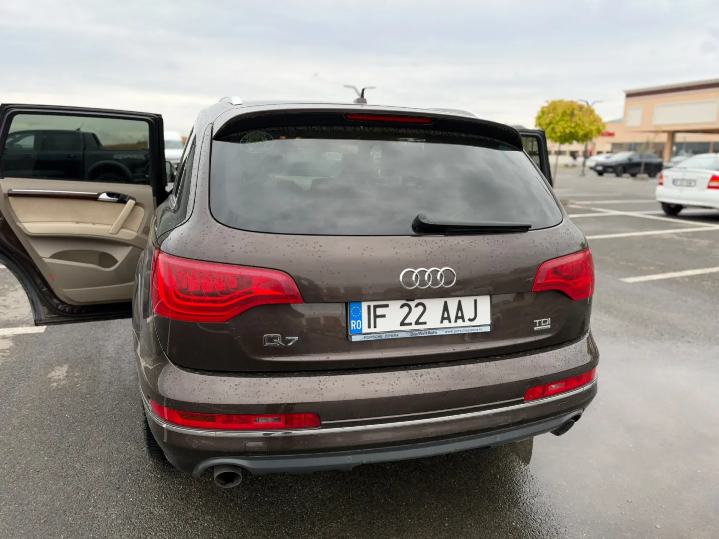 Cumpara/ Vinde online Audi Q7 2011 SH, la cel mai bun pret pentru tine!