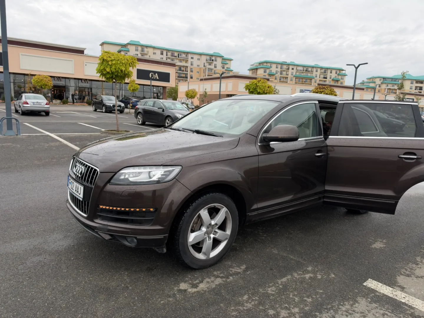 Cumpara/ Vinde online Audi Q7 2011 SH, la cel mai bun pret pentru tine!
