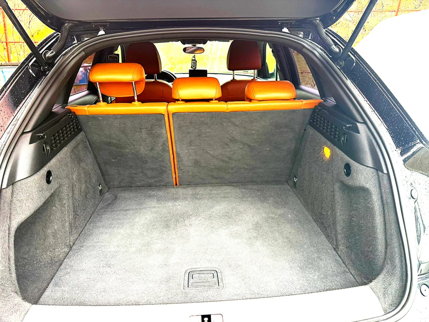 Cumpara/ Vinde online Audi Q3 2012 SH, la cel mai bun pret pentru tine!