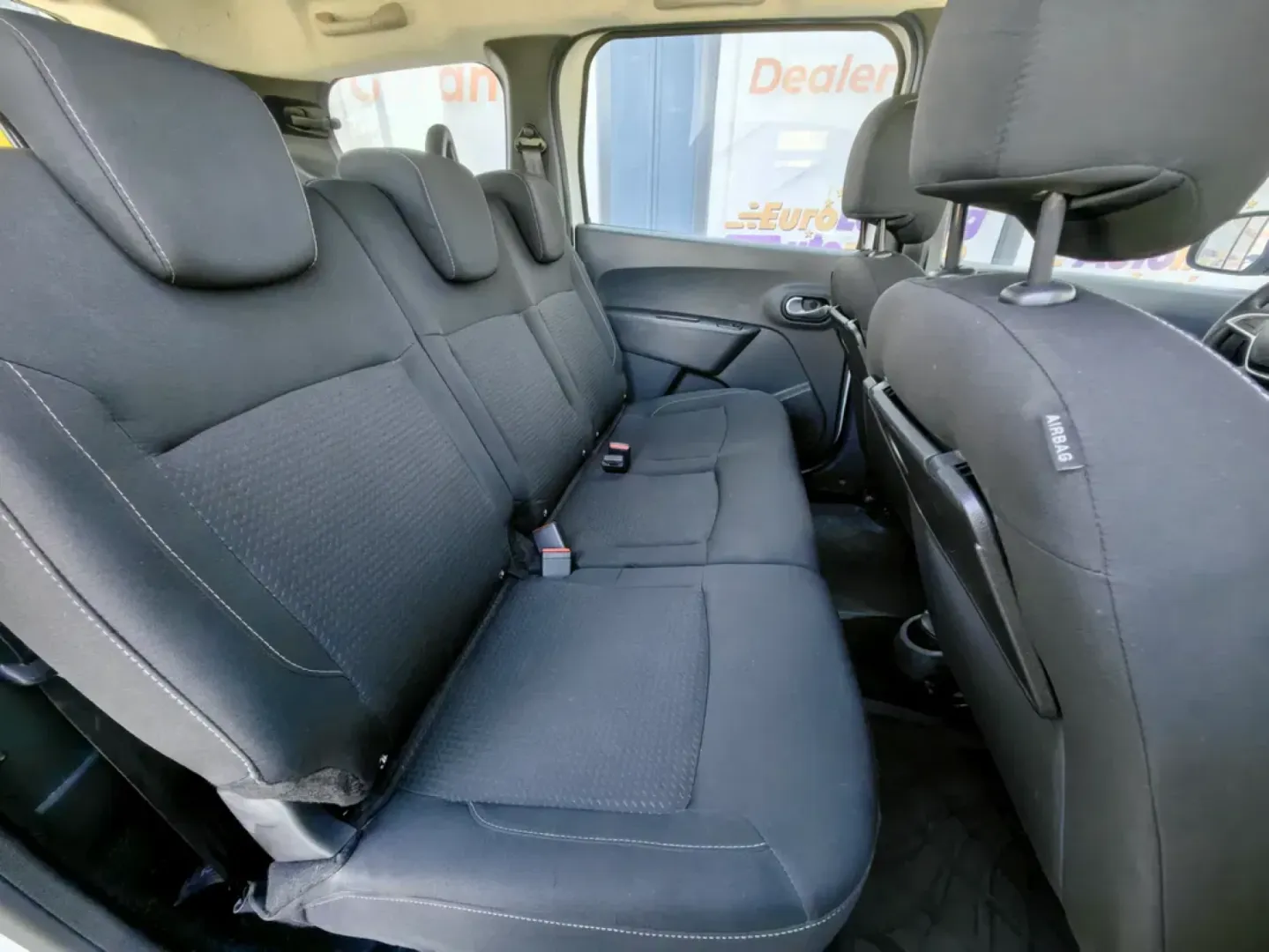 Cumpara/ Vinde online Dacia Lodgy 2021 SH, la cel mai bun pret pentru tine!