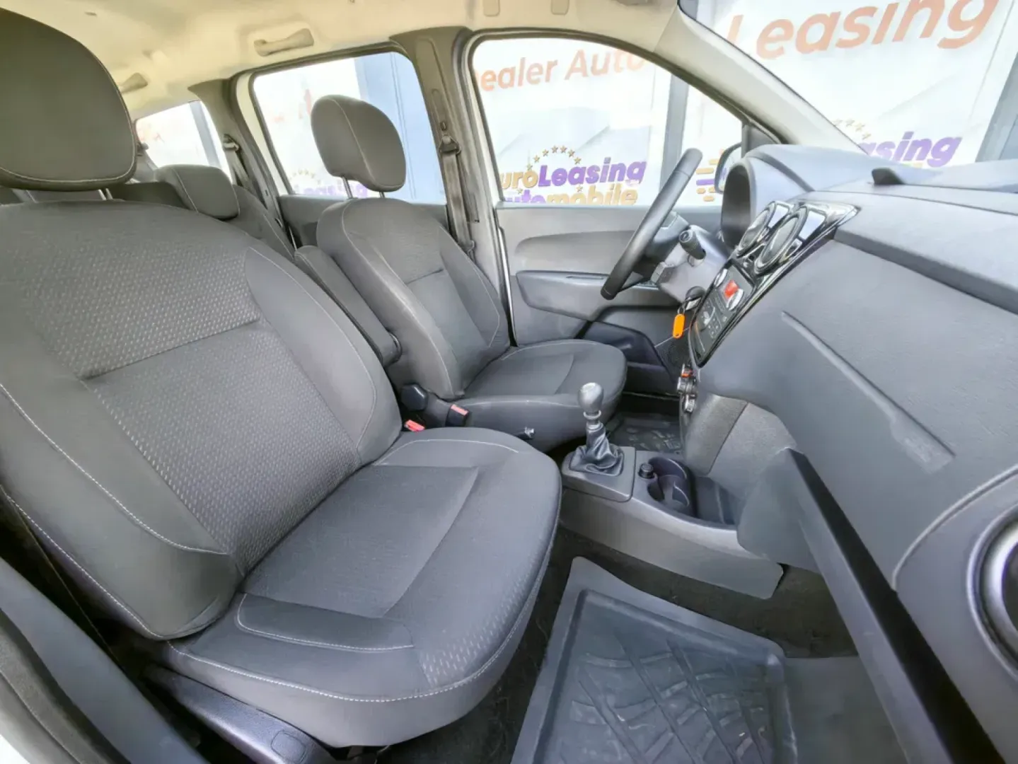 Cumpara/ Vinde online Dacia Lodgy 2021 SH, la cel mai bun pret pentru tine!