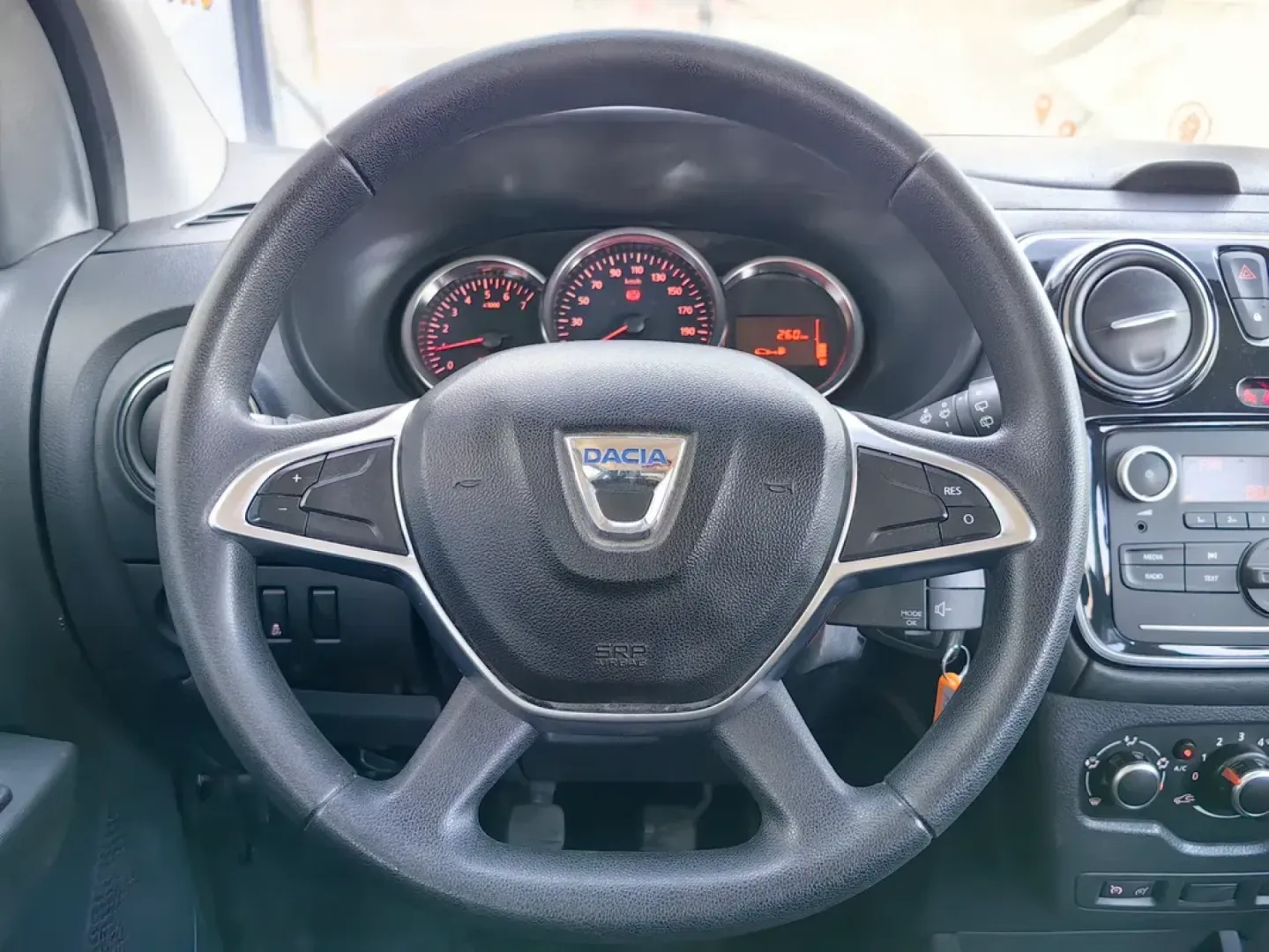 Cumpara/ Vinde online Dacia Lodgy 2021 SH, la cel mai bun pret pentru tine!