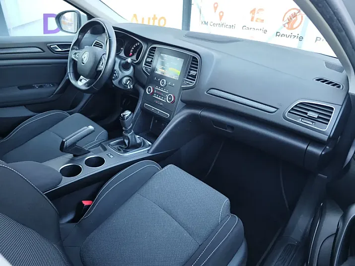 Cumpără / Vinde Renault Megane 2018 SH, la cel mai bun pret pentru tine!