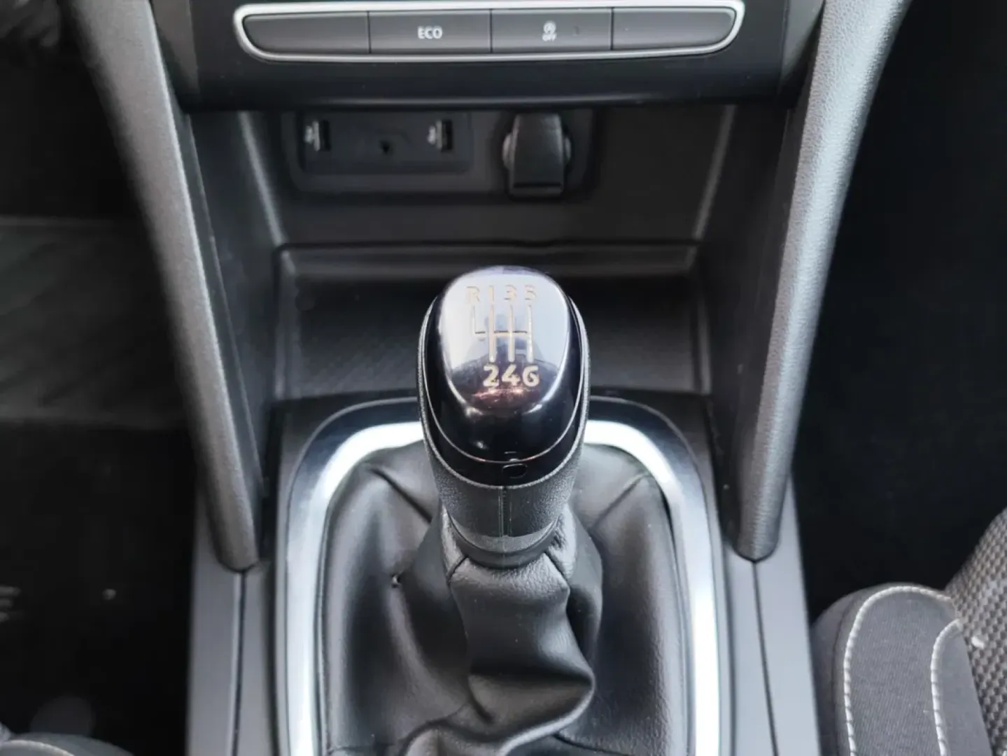 Cumpara/ Vinde online Renault Megane 2018 SH, la cel mai bun pret pentru tine!