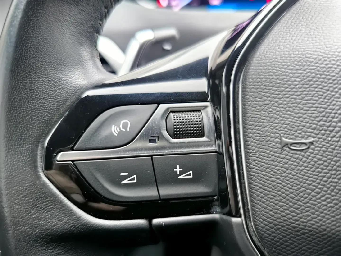 Cumpara/ Vinde online Peugeot 3008 2023 SH, la cel mai bun pret pentru tine!