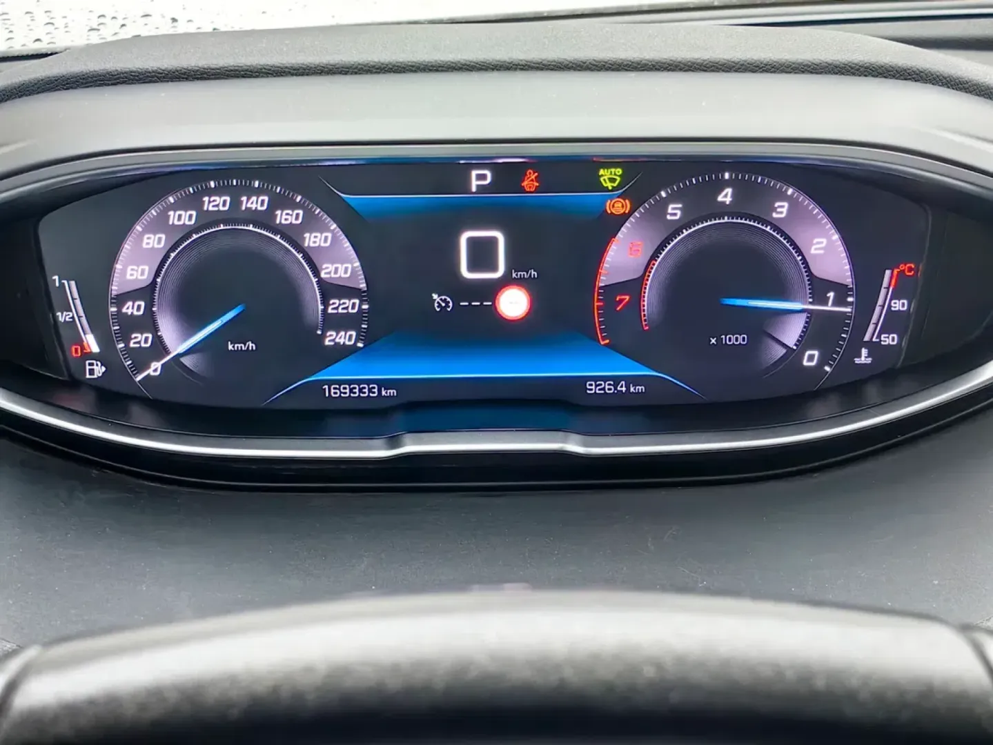 Cumpara/ Vinde online Peugeot 3008 2023 SH, la cel mai bun pret pentru tine!