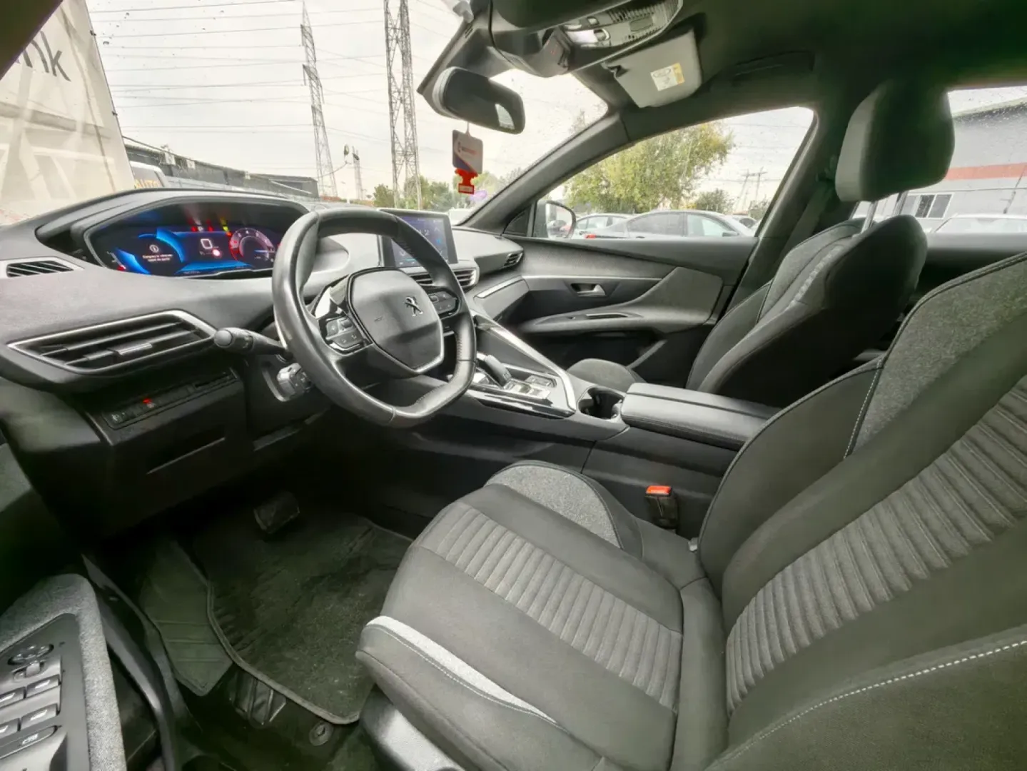 Cumpara/ Vinde online Peugeot 3008 2023 SH, la cel mai bun pret pentru tine!