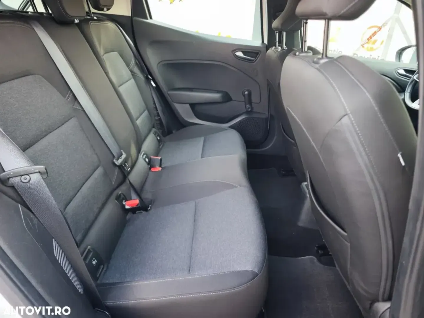 Cumpara/ Vinde online Renault Clio 2023 SH, la cel mai bun pret pentru tine!