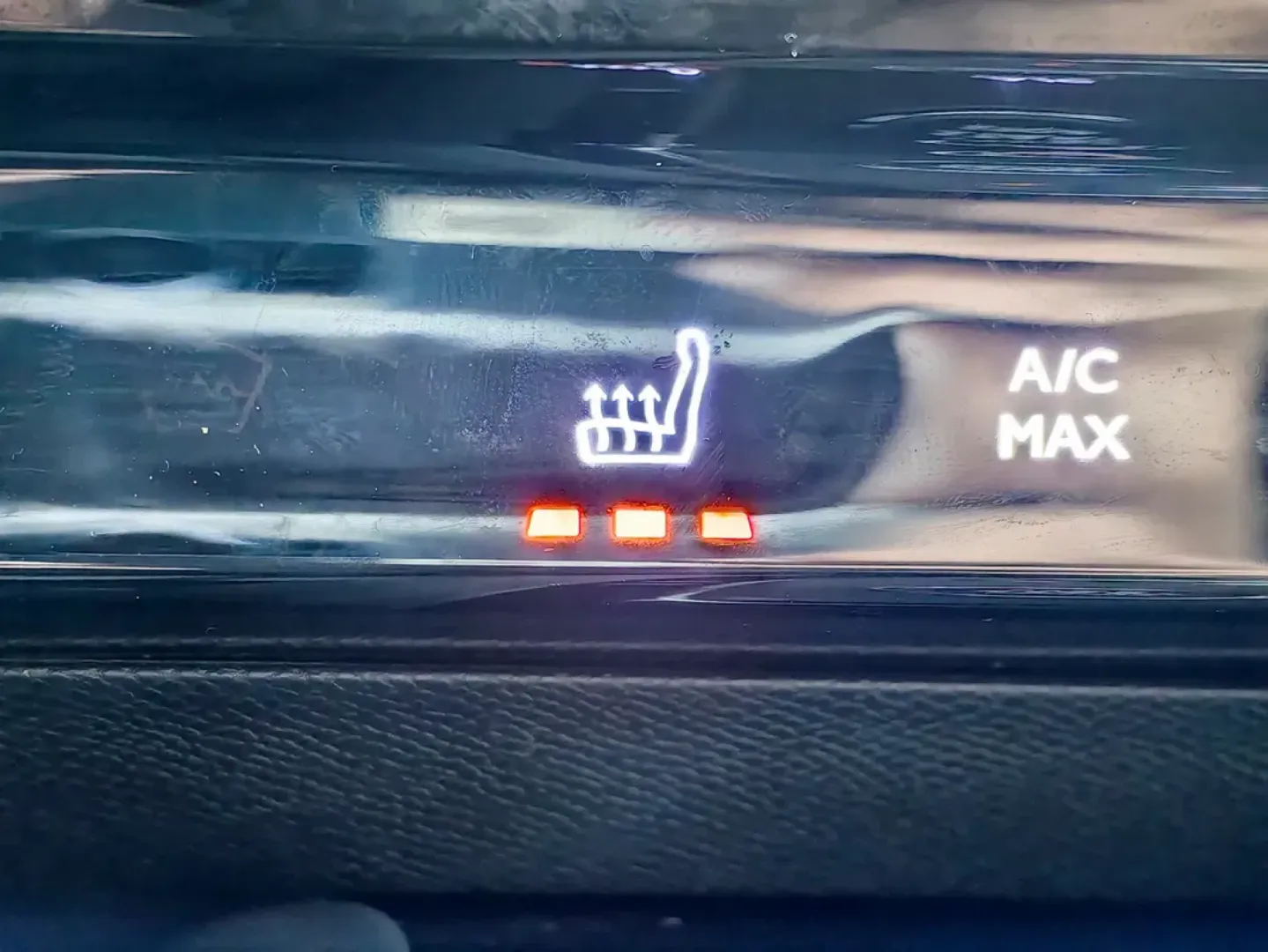 Cumpara/ Vinde online Peugeot 308 2023 SH, la cel mai bun pret pentru tine!