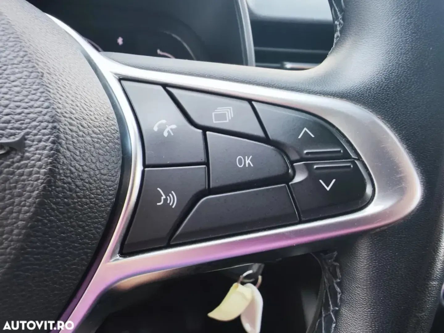 Cumpara/ Vinde online Renault Clio 2023 SH, la cel mai bun pret pentru tine!