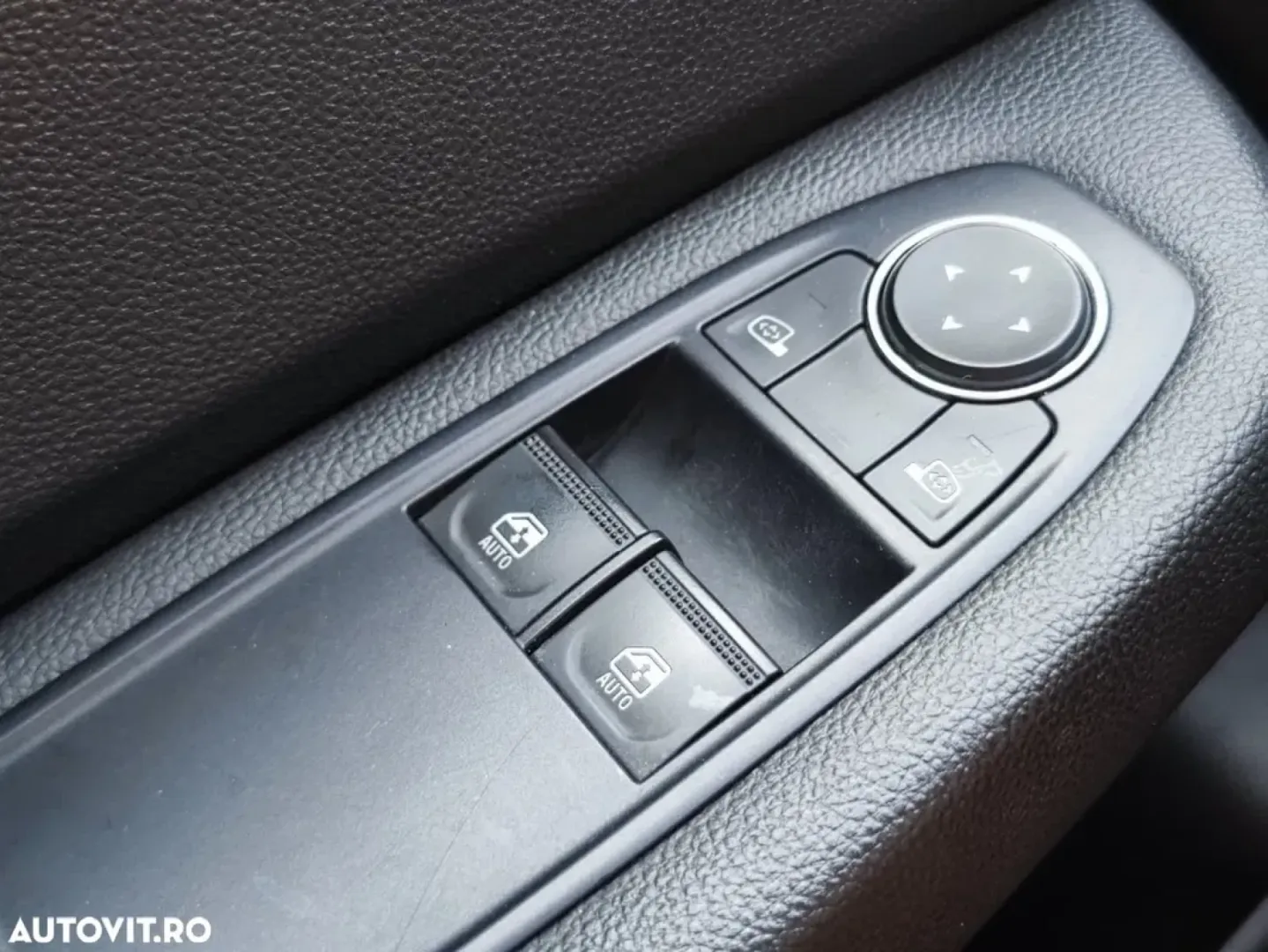 Cumpara/ Vinde online Renault Clio 2023 SH, la cel mai bun pret pentru tine!