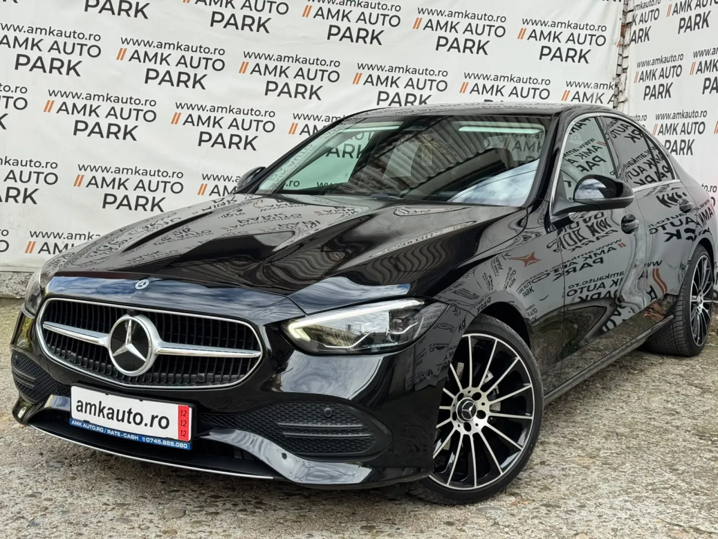 Cumpara/ Vinde online Mercedes-Benz C-Class 2021 SH, la cel mai bun pret pentru tine!