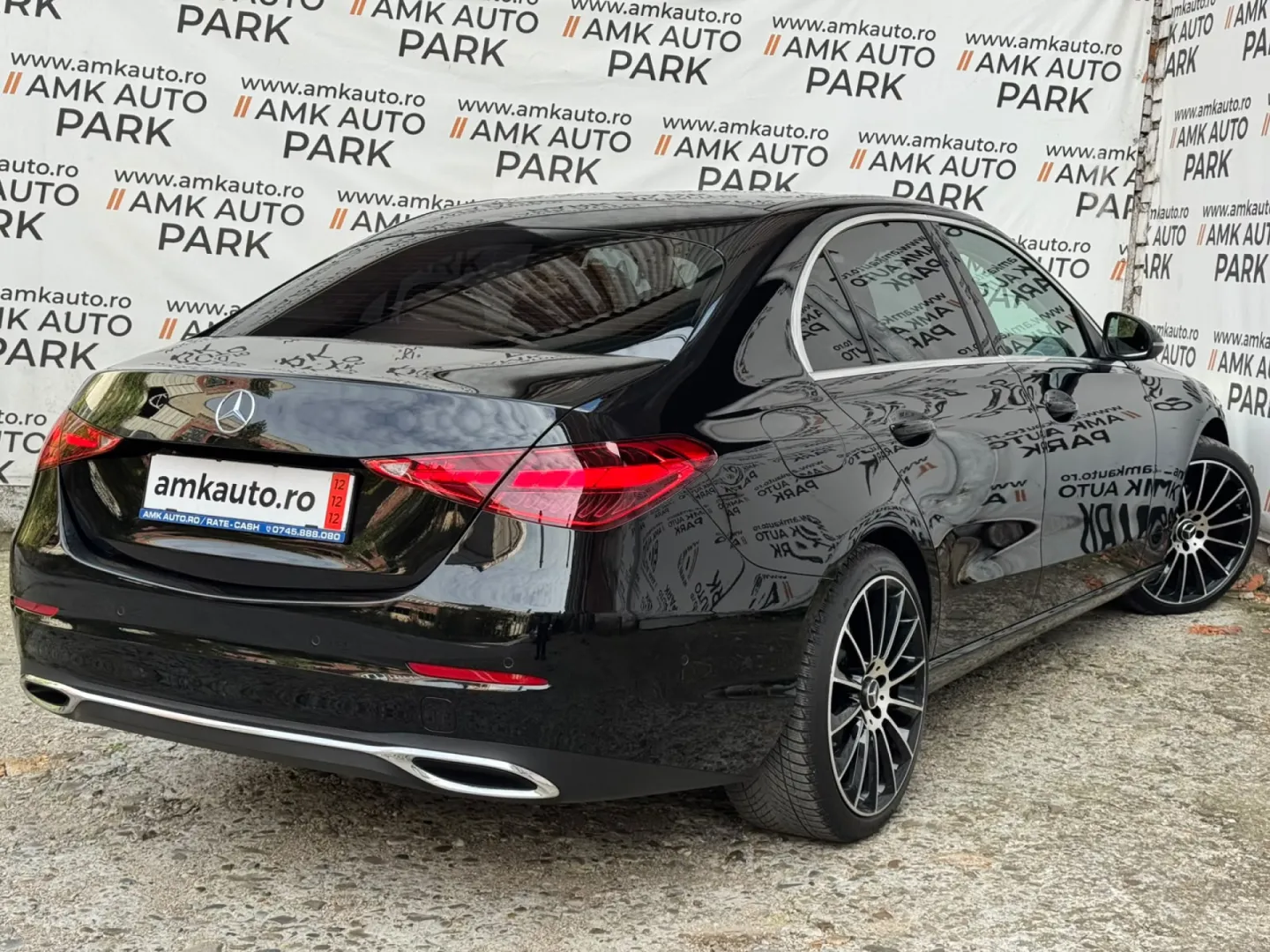 Cumpara/ Vinde online Mercedes-Benz C-Class 2021 SH, la cel mai bun pret pentru tine!