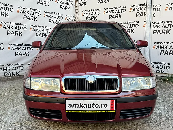 Cumpără / Vinde Skoda Octavia 2002 SH, la cel mai bun pret pentru tine!