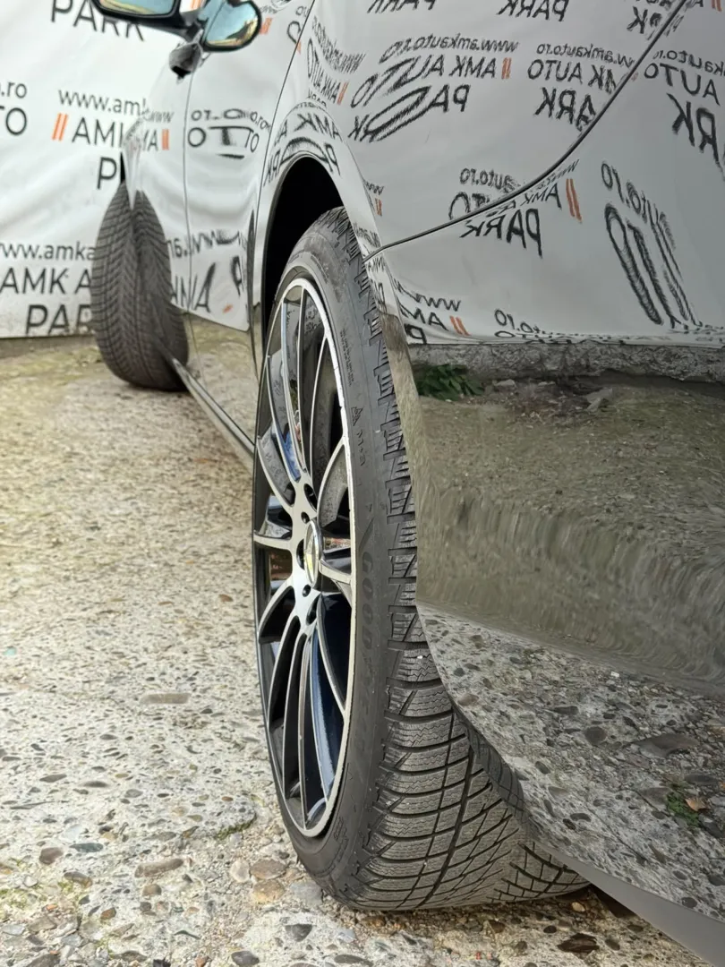 Cumpara/ Vinde online Mercedes-Benz C-Class 2021 SH, la cel mai bun pret pentru tine!