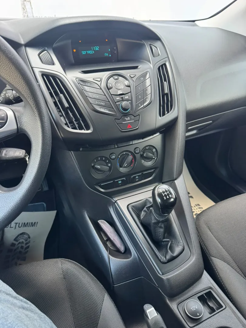 Cumpara/ Vinde online Ford Focus 2014 SH, la cel mai bun pret pentru tine!