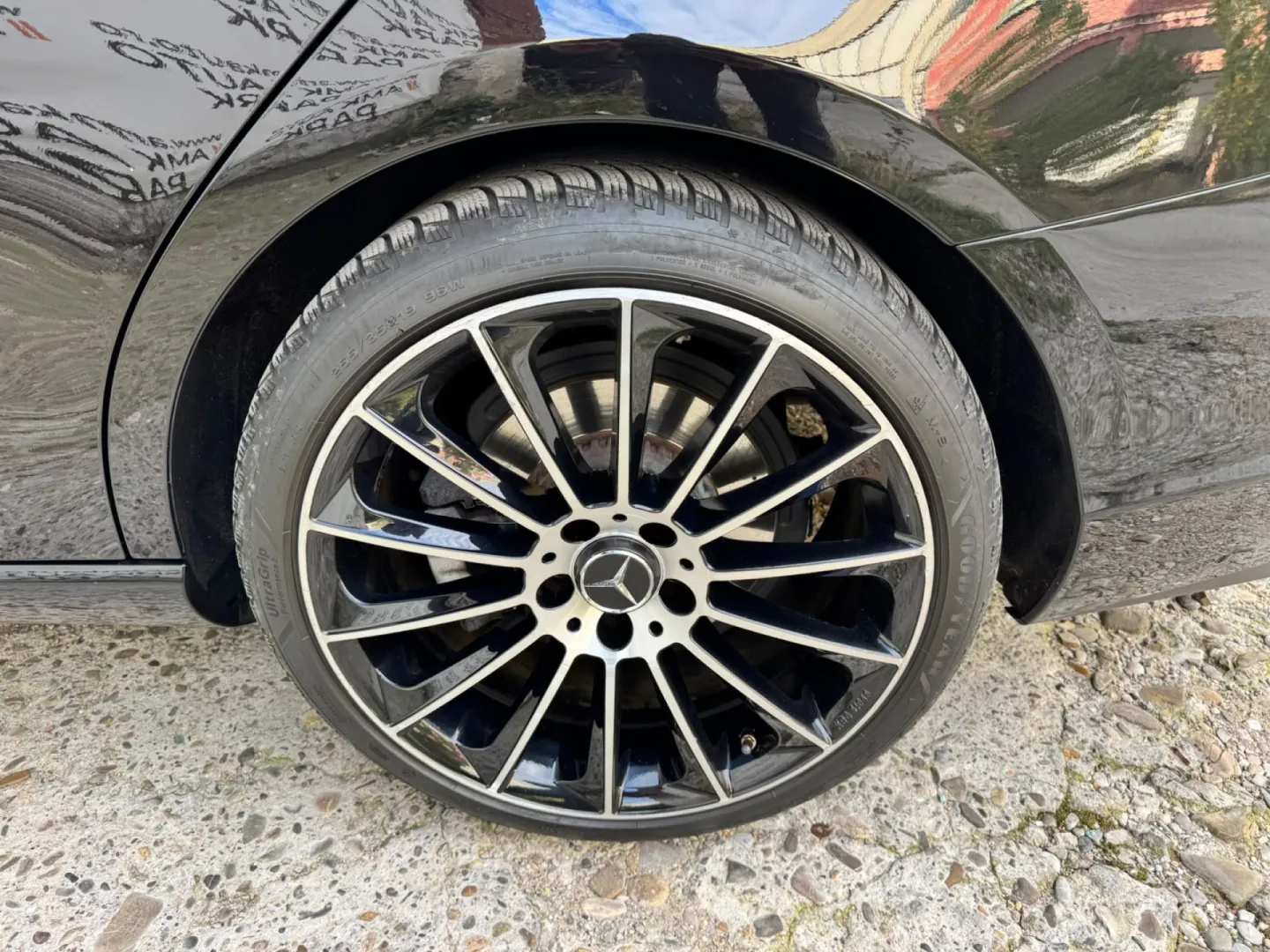 Cumpara/ Vinde online Mercedes-Benz C-Class 2021 SH, la cel mai bun pret pentru tine!