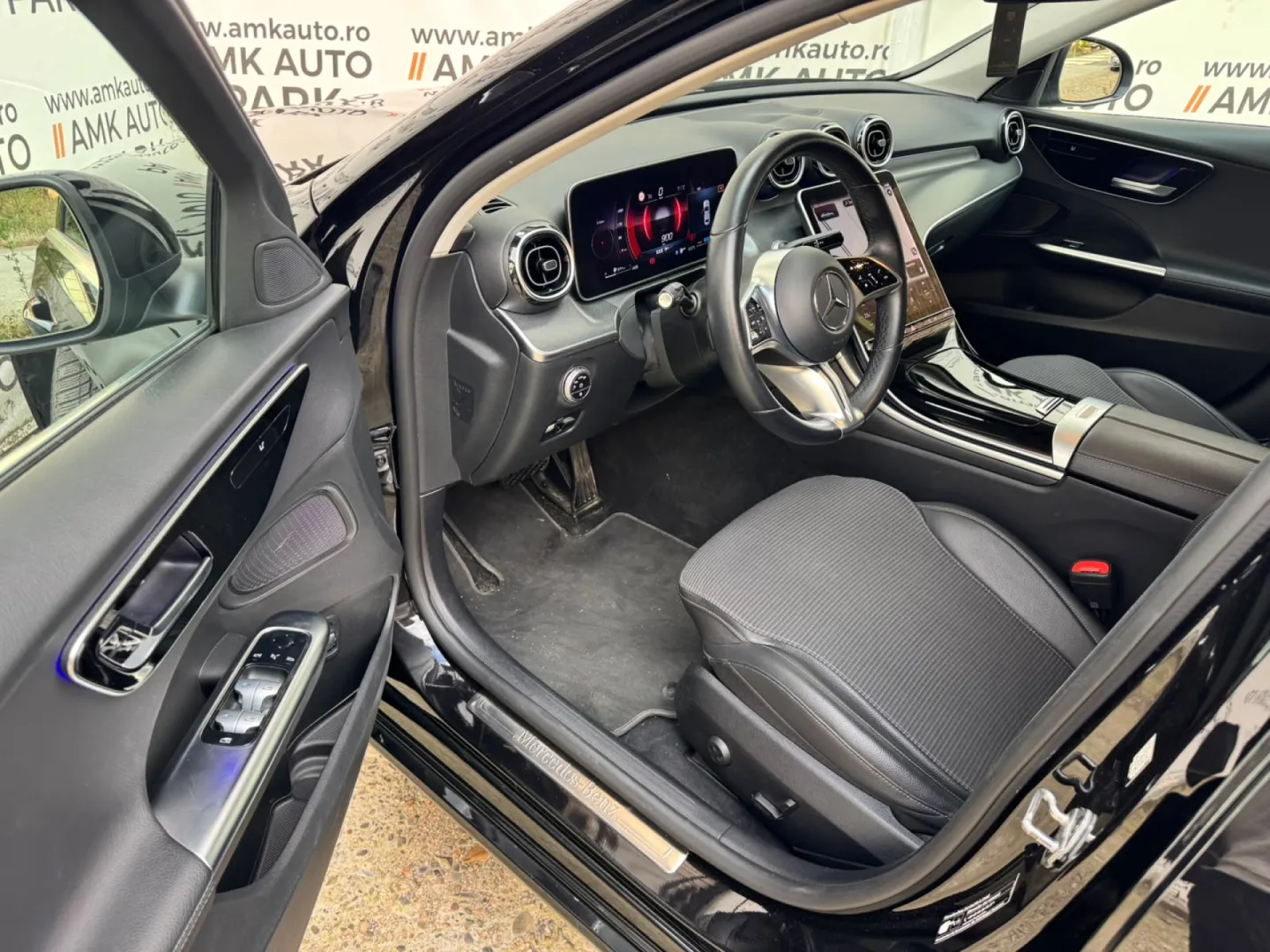 Cumpara/ Vinde online Mercedes-Benz C-Class 2021 SH, la cel mai bun pret pentru tine!