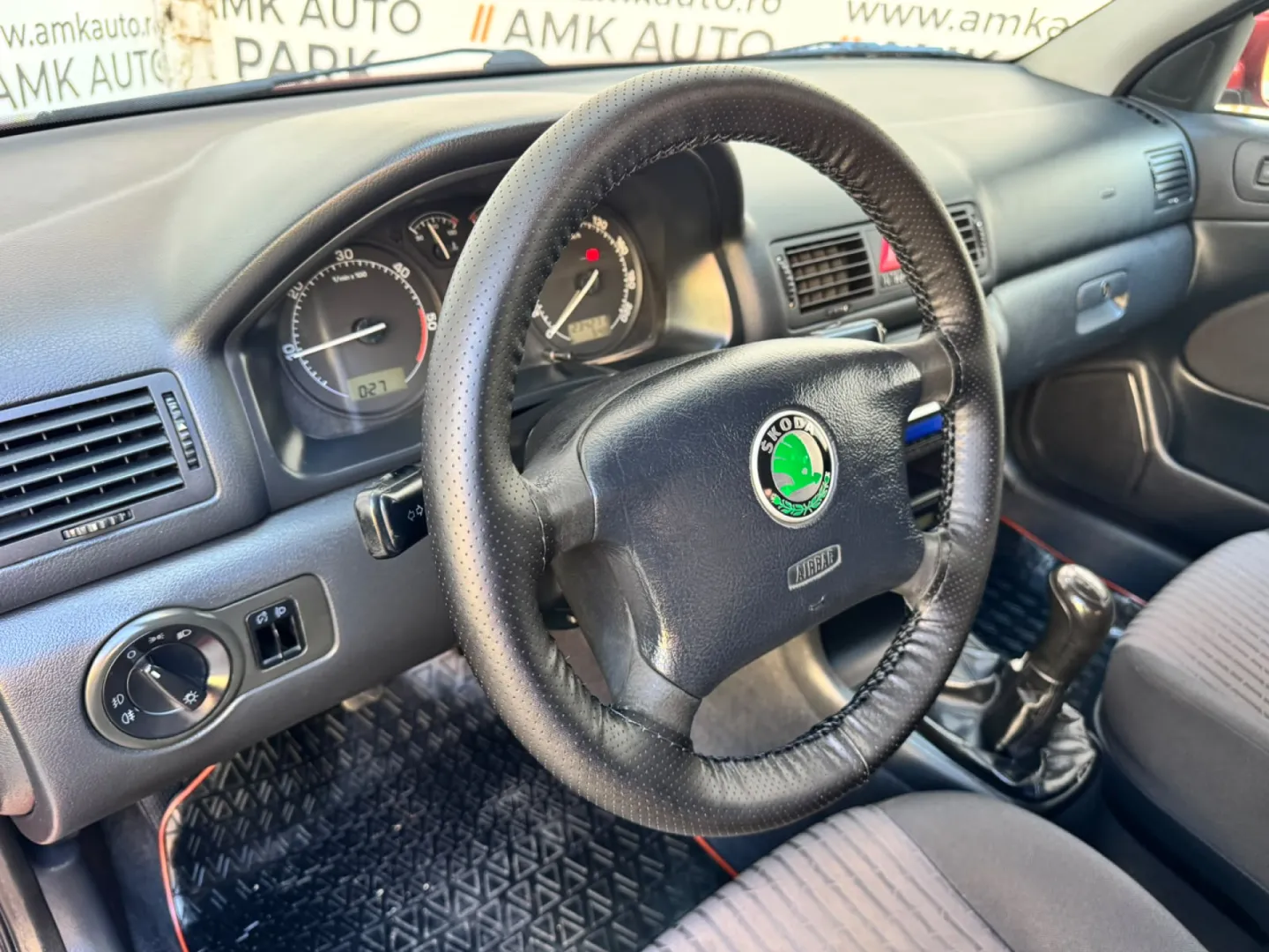 Cumpara/ Vinde online Skoda Octavia 2002 SH, la cel mai bun pret pentru tine!