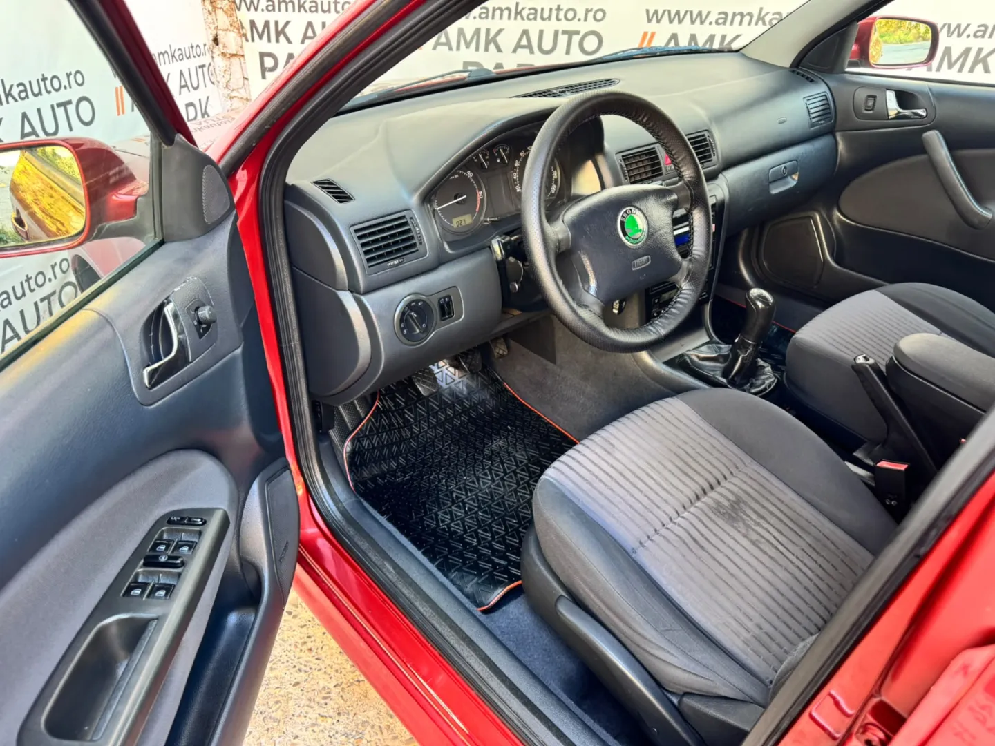 Cumpara/ Vinde online Skoda Octavia 2002 SH, la cel mai bun pret pentru tine!