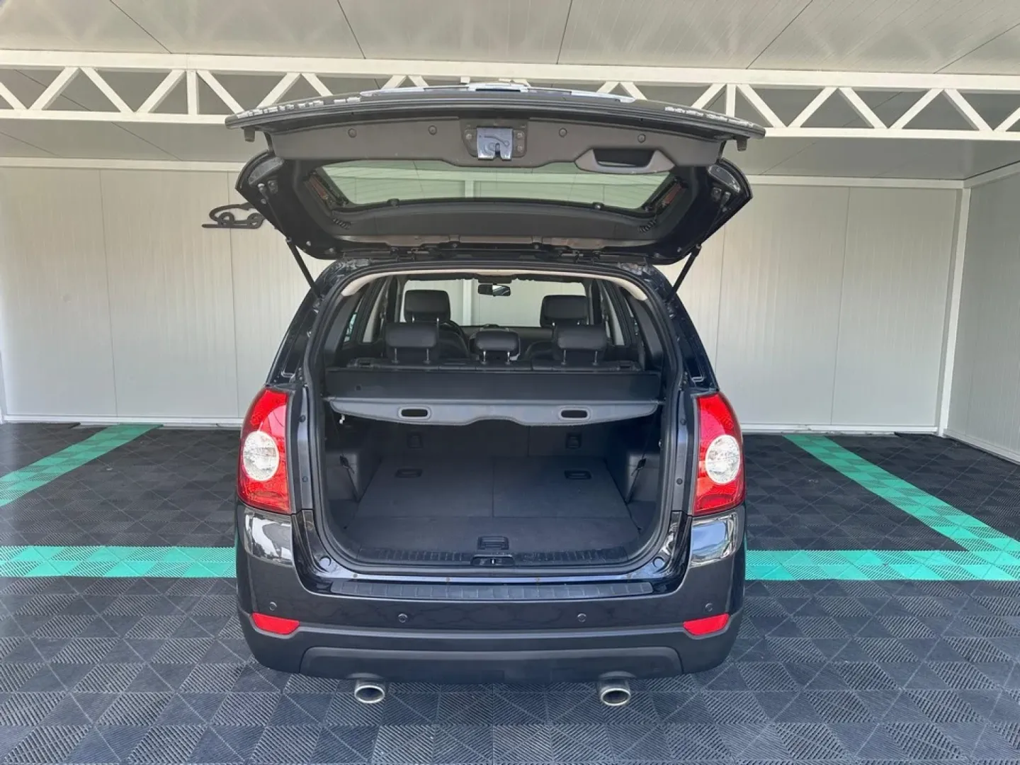 Cumpara/ Vinde online Chevrolet Captiva 2010 SH, la cel mai bun pret pentru tine!