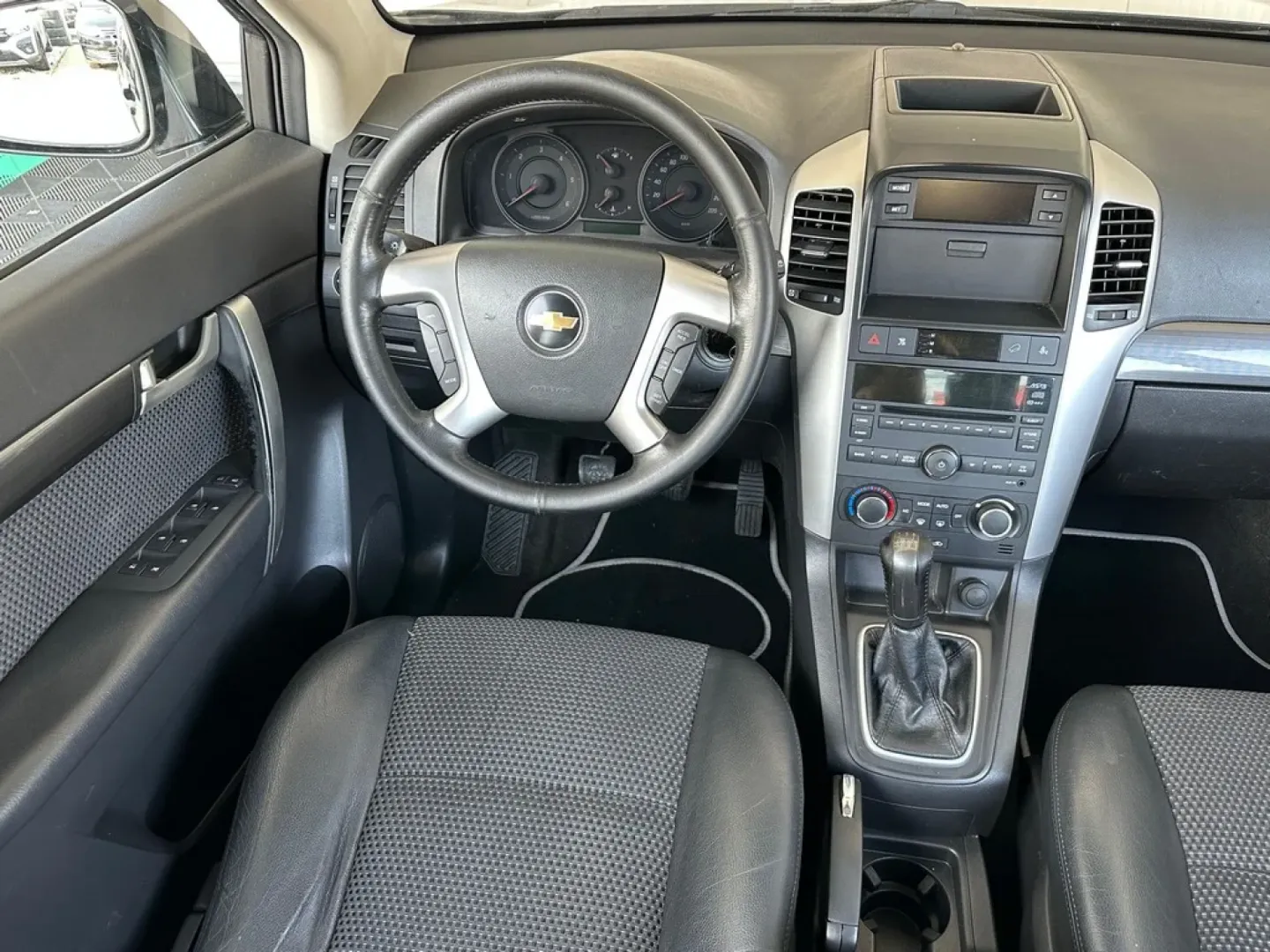Cumpara/ Vinde online Chevrolet Captiva 2010 SH, la cel mai bun pret pentru tine!
