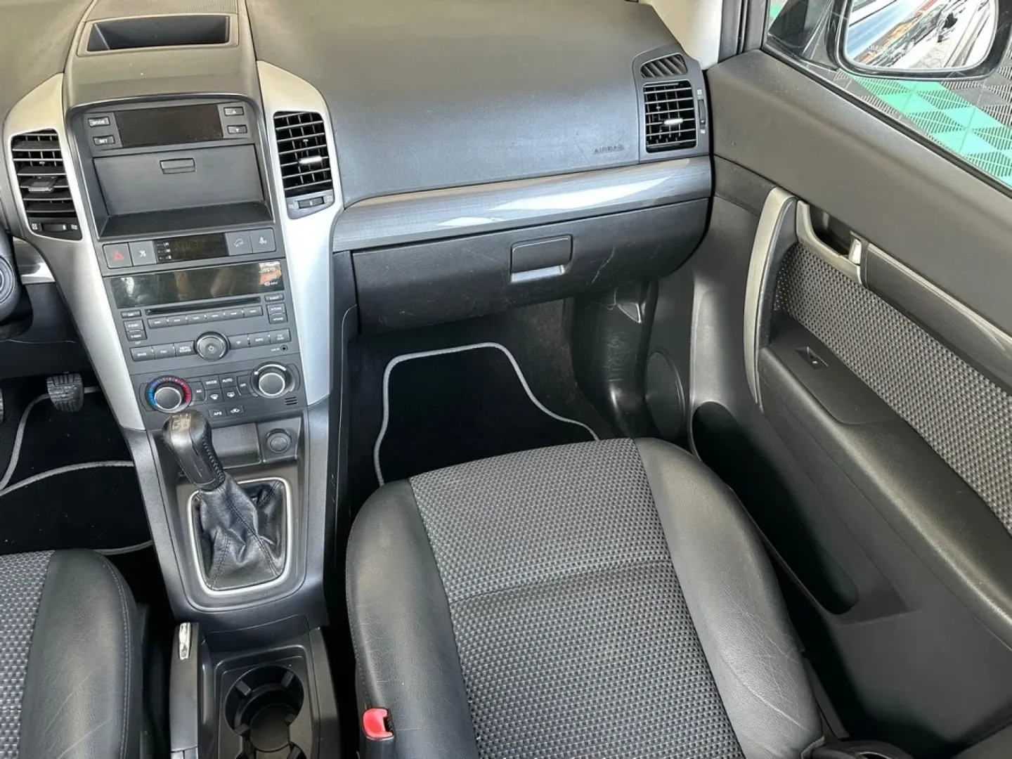 Cumpara/ Vinde online Chevrolet Captiva 2010 SH, la cel mai bun pret pentru tine!