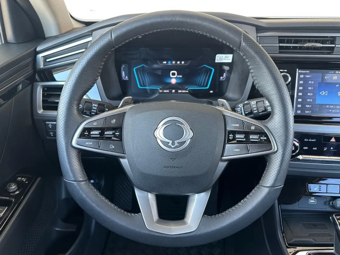 Cumpara/ Vinde online Ssangyong Korando 2024 SH, la cel mai bun pret pentru tine!