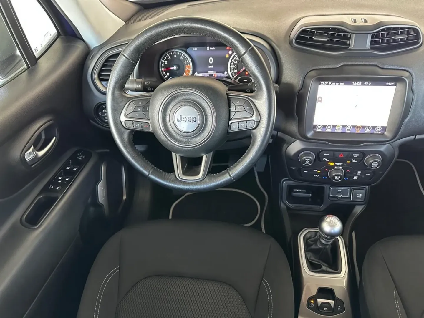 Cumpara/ Vinde online Jeep Renegade 2020 SH, la cel mai bun pret pentru tine!