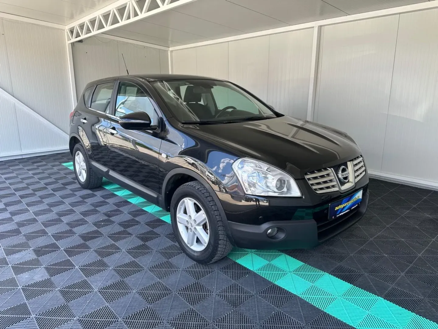Cumpara/ Vinde online Nissan Qashqai 2008 SH, la cel mai bun pret pentru tine!