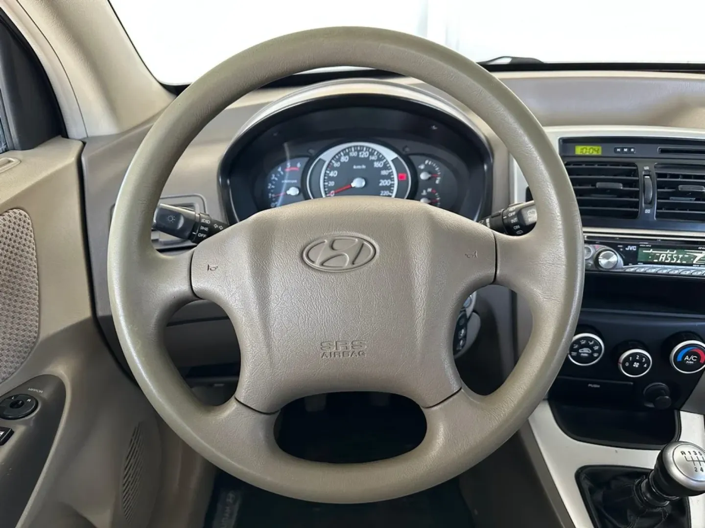 Cumpara/ Vinde online Hyundai Tucson 2008 SH, la cel mai bun pret pentru tine!