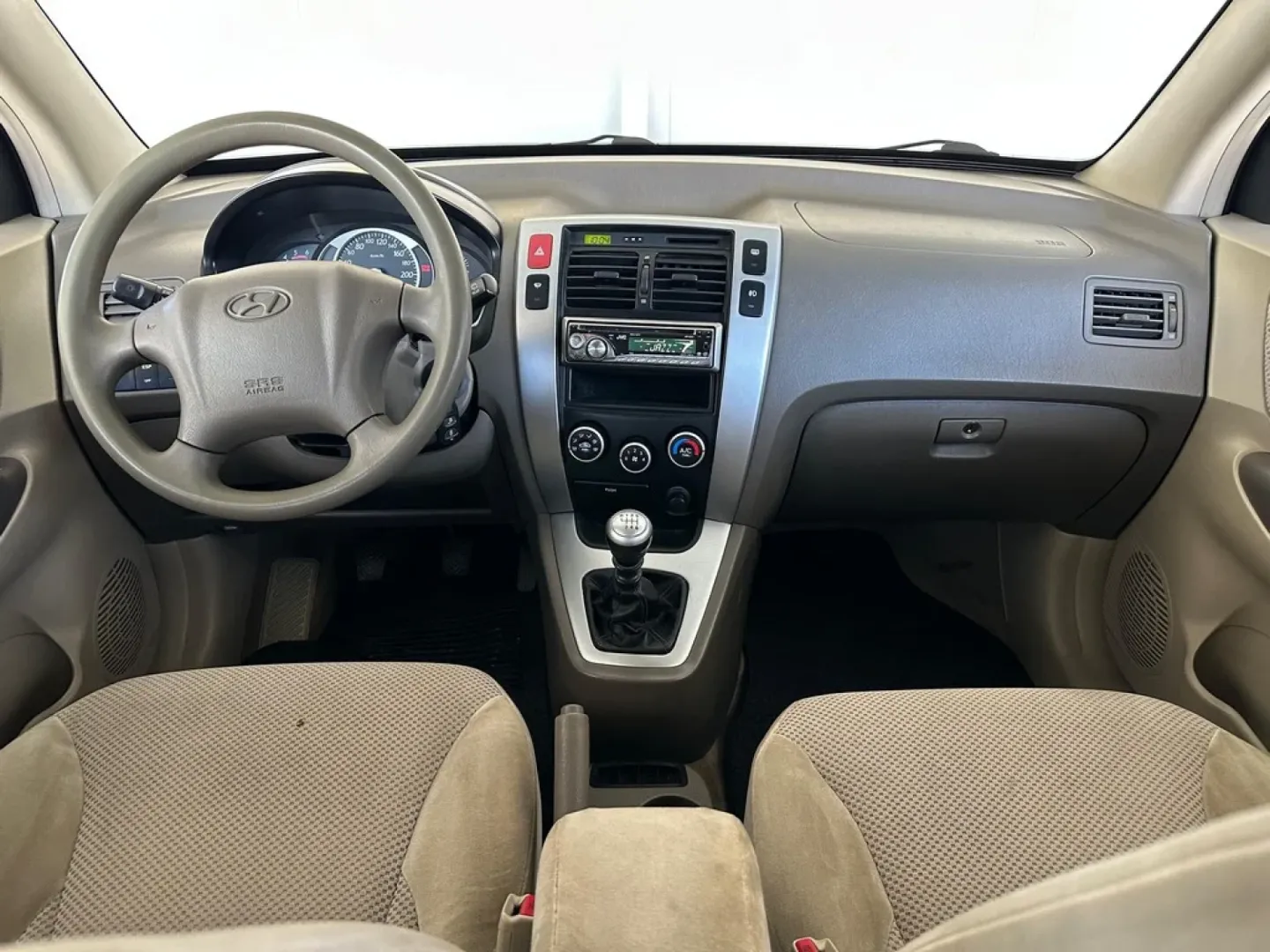 Cumpara/ Vinde online Hyundai Tucson 2008 SH, la cel mai bun pret pentru tine!