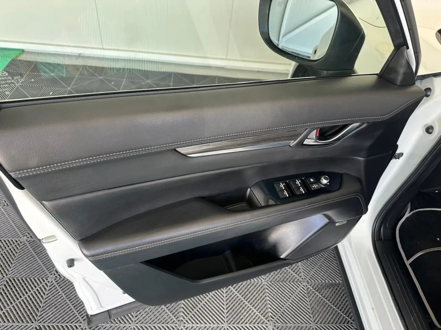 Cumpara/ Vinde online Mazda CX-5 2018 SH, la cel mai bun pret pentru tine!